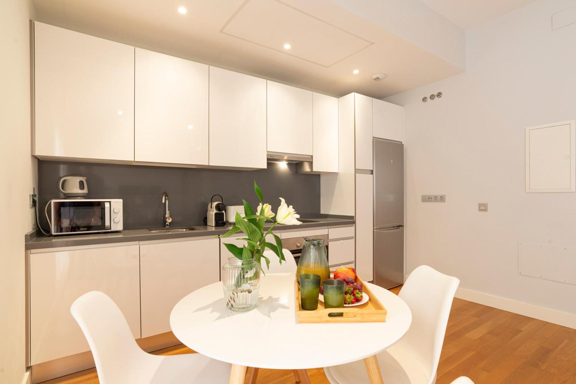 Souviron & Old Town By Ele Apartments Malaga Ngoại thất bức ảnh
